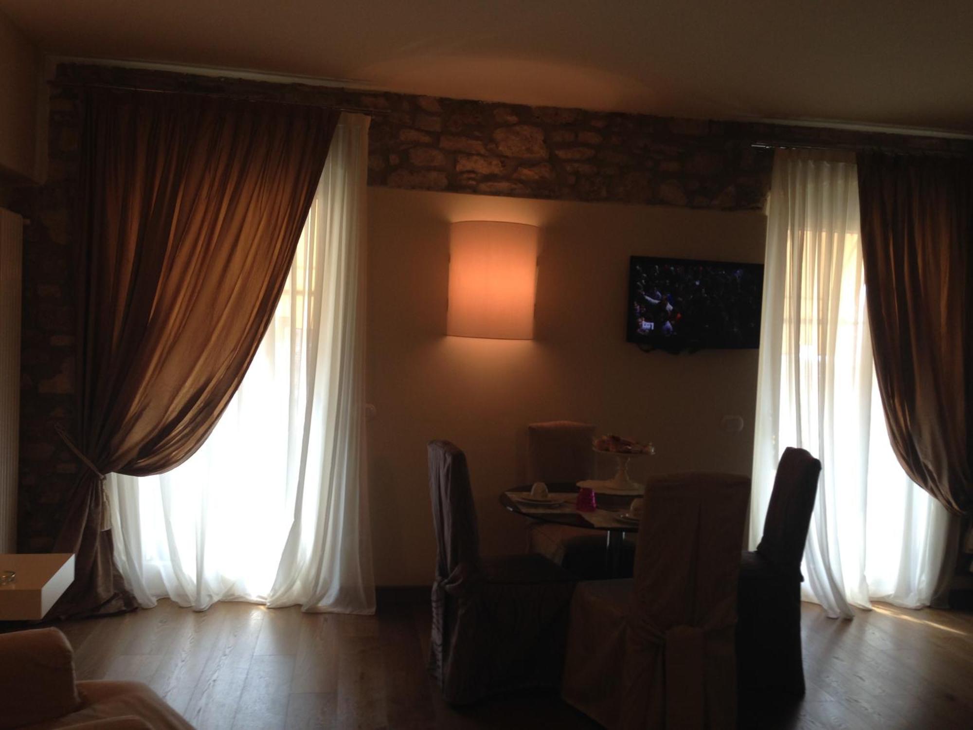 Oreste Suite Lazise Camera foto