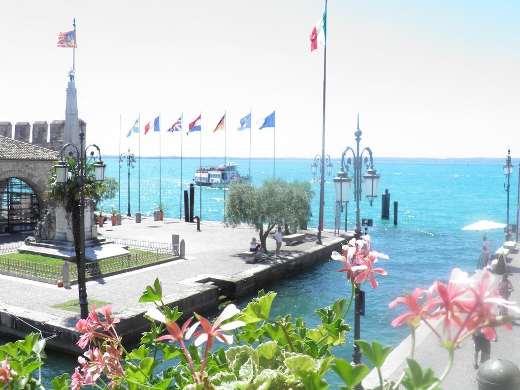 Oreste Suite Lazise Camera foto