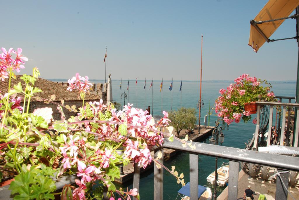 Oreste Suite Lazise Camera foto