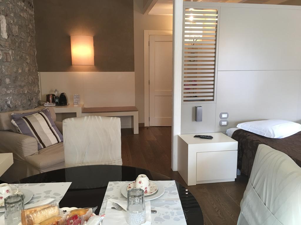 Oreste Suite Lazise Esterno foto